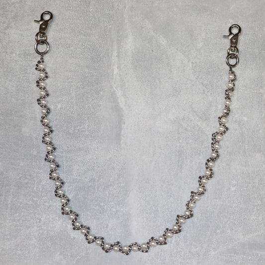 SILVER PEARL WALLET CHAIN