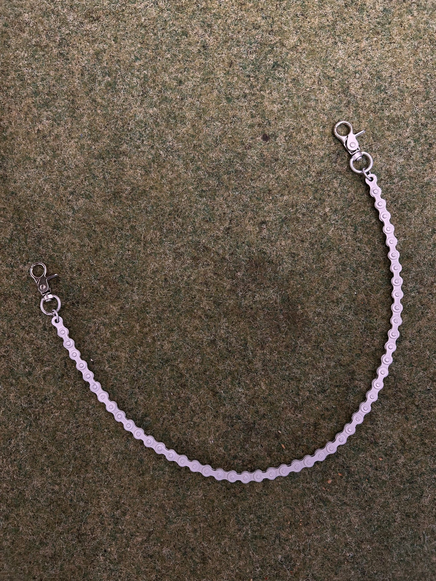 DOUBLED WALLET CHAIN