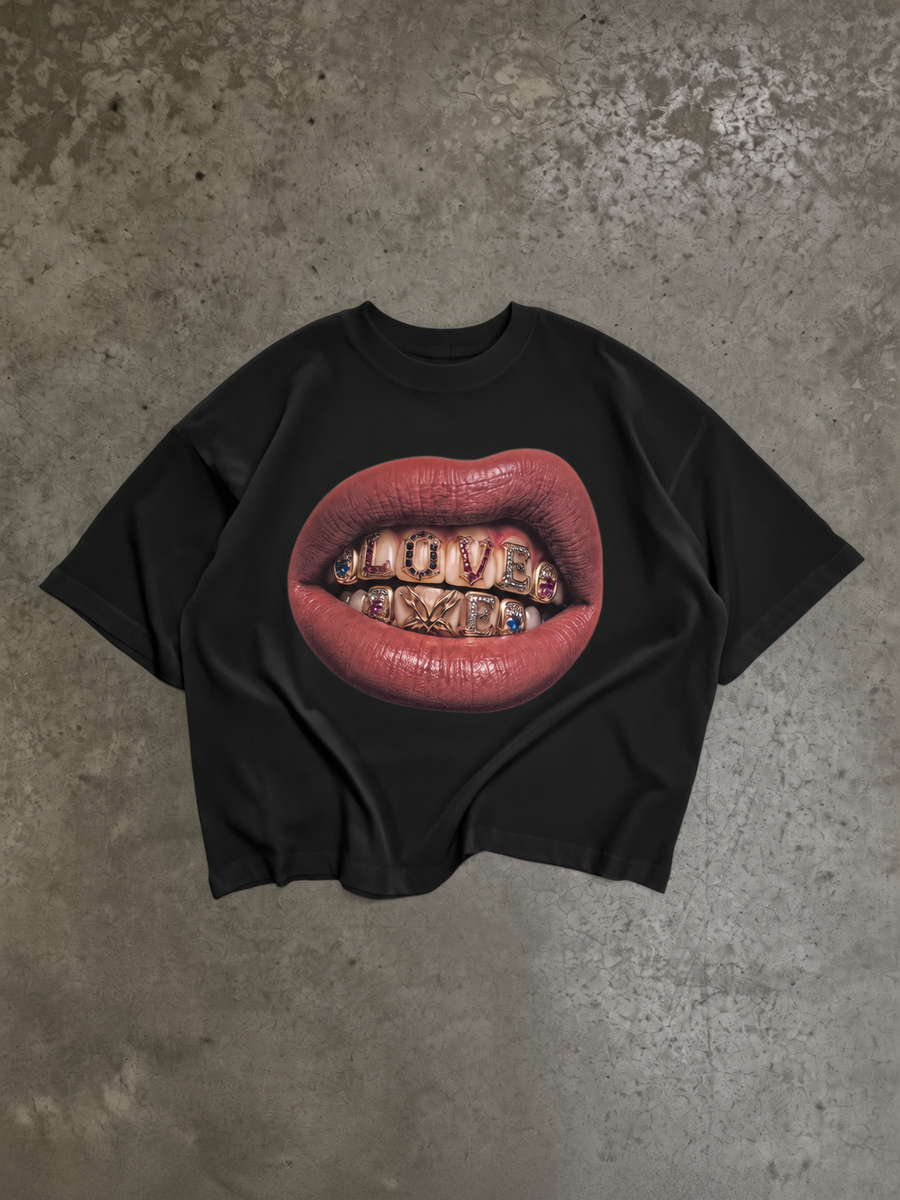 LOVE ME X MOONAERA TEE - Black